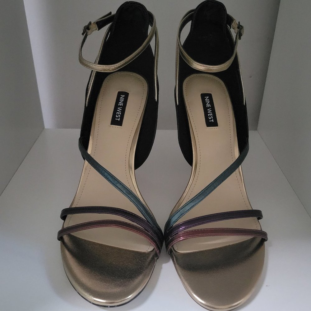 Vine West Trulee Women's Strappy Dress Sandals - Picture 5 of 7